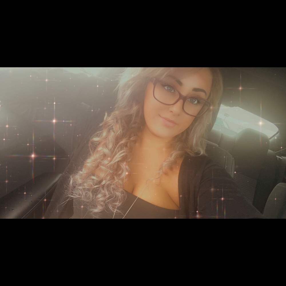 Meet your Posher, Kassidy